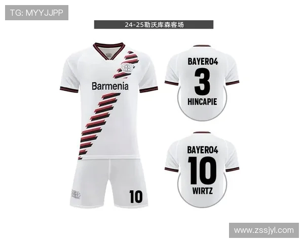 德甲球队白色训练服设计及代表球队汇总 德甲球队白色训练服设计及代表球队汇总