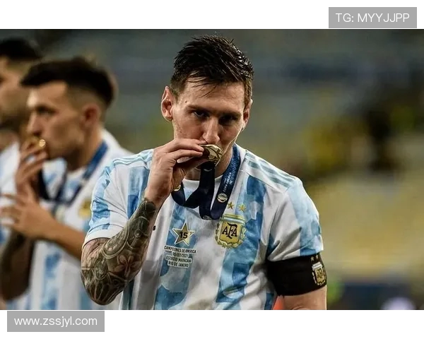 梅西在巴西世界杯的英雄之路：从困境到荣耀的传奇瞬间