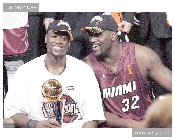 06年NBA总决赛热火逆转小牛夺冠韦德斩获FMVP
